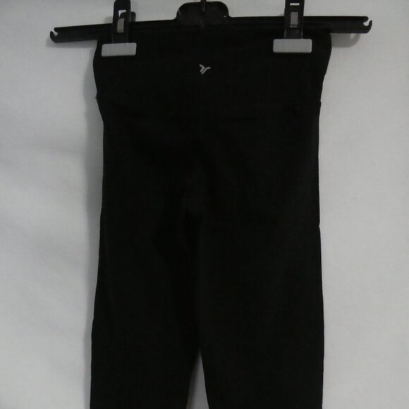 OLD NAVY ACTIVE - Powerchill | small 6-7 years | Black Go-Dry Leggings - Picture 13 of 16